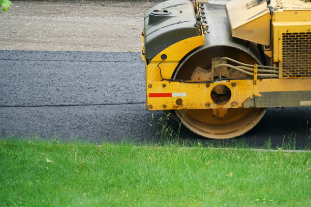 Why Choose Us For All Your Driveway Paving Needs in Fort Hunt, VA?